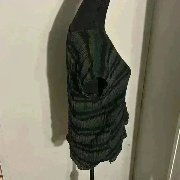 Eileen Fisher Boxy Loose V-Neck Cap Sleeve Top | Color: Black/Green | Size PM/PL - Picture 4 of 13